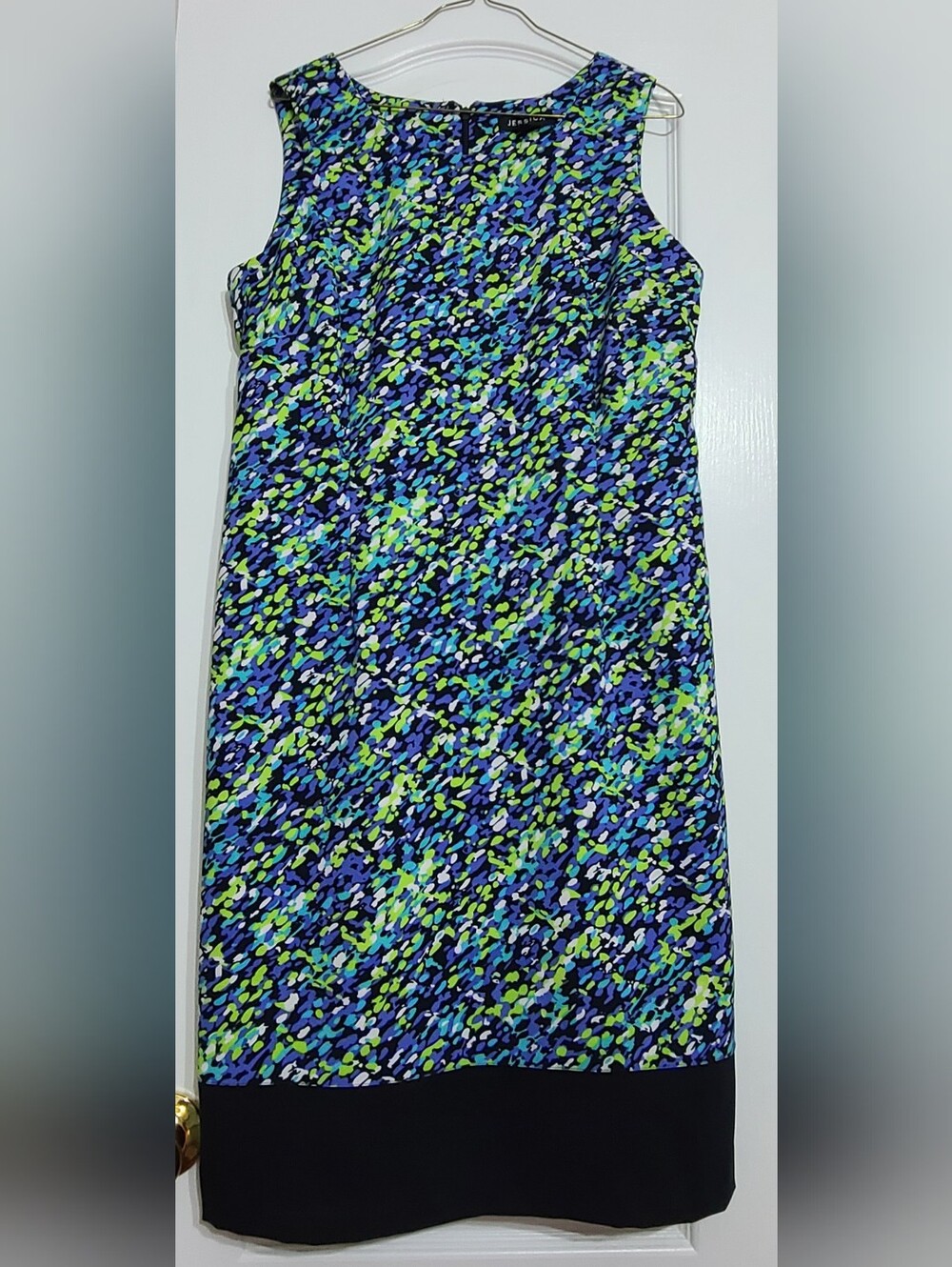 Jessica Blue, Green and Black Printed Sleeveless Midi Dress